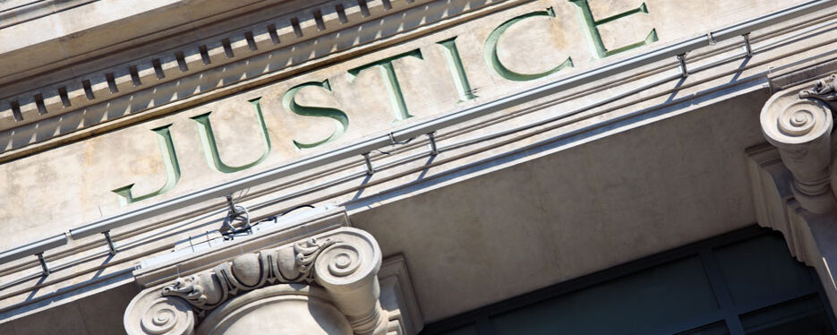 DÉLAIS DE RECOURS : LES INSTITUTIONS S’ORGANISENT !