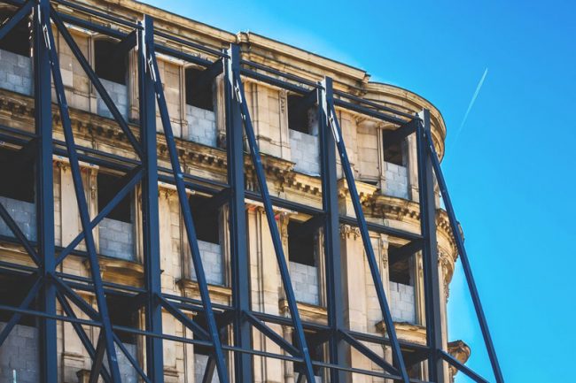 CHANGEMENT DE DESTINATION : PAS DE MAINTIEN DE L’ANCIENNE RÉGLEMENTATION DANS LES PLU NON ENCORE RÉVISÉS !